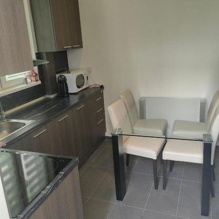 Vitosha 67 Apartment Sofia Bagian luar foto